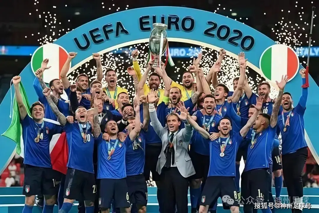 足球杯欧洲冠军年2020是谁_足球2020年欧洲杯冠军_足球欧洲杯冠军2021